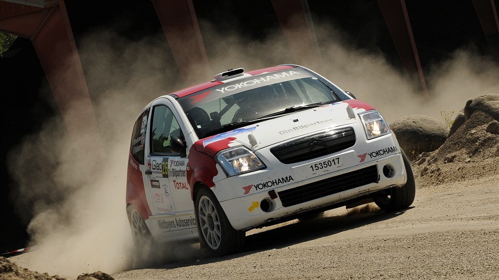Frank Nielsen og Per Brodersen kørte et perfekt rally ved Kalundborg, hvor de sluttede som 4. bedste danske hold i RC4 klassen.
(Foto: rallypics.dk – Viggo Johansen)